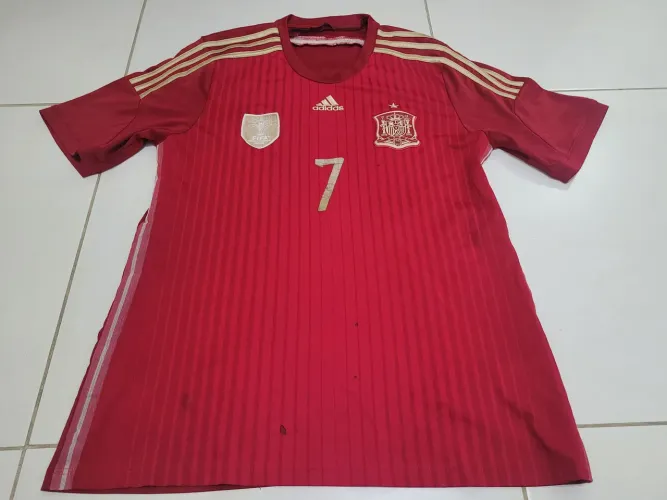 Camisa original de Futebol da Espanha Adidas, com patch de campeã do mundo #7 David Villa