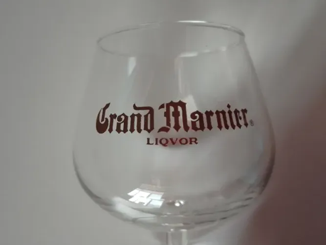 TAÇAS FRANCESAS GRAND MARNIER