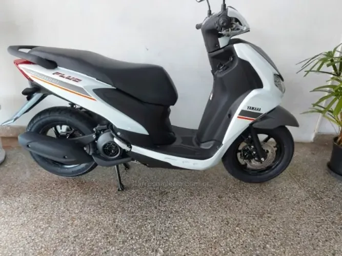 Yamaha Fluo 125 ABS - Com 200 km - Zero - Leia discrição do anuncio
