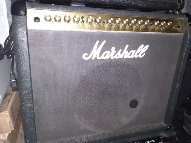 Amplificador Marshall Valvestate 100 watts