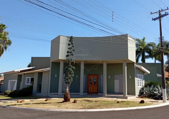 Venda de Casas / Condomínio na cidade de Araraquara