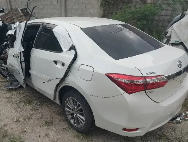 Sucata corolla xei 2.0 2015 2016 2017 2018 venda de peças AC/cartoes
