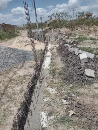 Pedreiro disponível pra orçamento *19