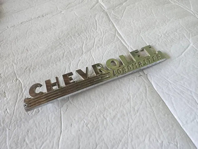 Chevrolet boca de sapo emblema capo original