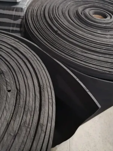 Eva em metro - 1,40 de largura - espessura 2mm -preto 