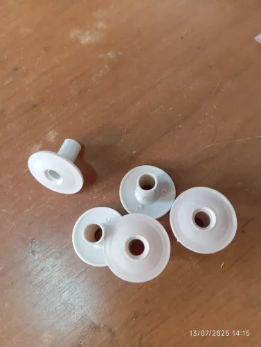 Kit com 50 Tampa furo para cabo telefonia e cabos de interne fibra óptica t etc 
