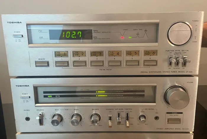 Som residencial Amplificador Toshiba, não Gradiente, Stereo Tuner e Amplificador Vintage