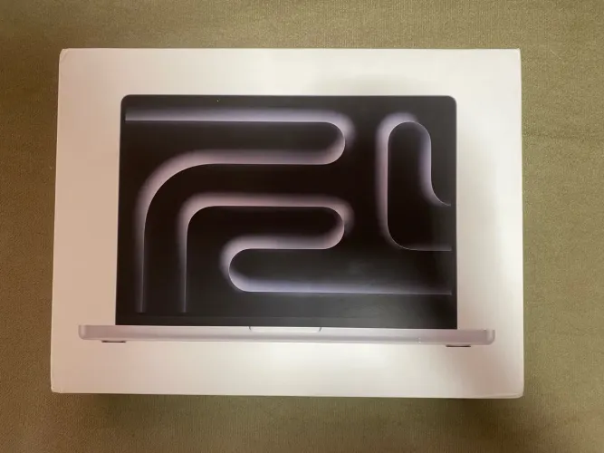 MacBook Pro 14.2 polegadas M4Pro