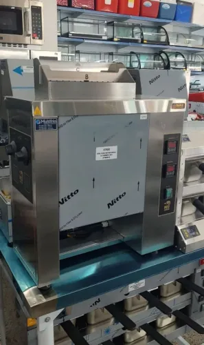 Tostadeira elétrica vertical Red Chameleon Pronta entrega - Marcos