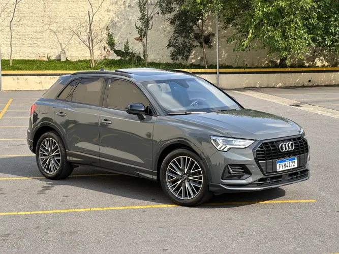 Audi Q3 Black S-Line Blindada Carbon c/ Teto Solar menor Valor Br Sem retoque