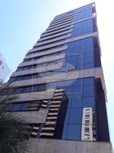 Coberturas em Porto Alegre, no bairro Três Figueiras, à venda.