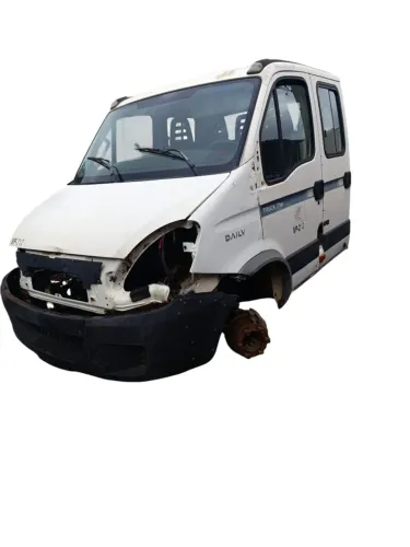 Cabine Dupla Iveco Daily 70c17 2013