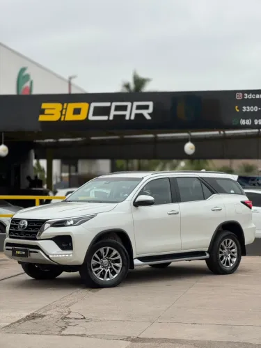 Toyota Hilux SW4 SRX 4X4 2.8 TDI 16V Dies. Aut. 2021