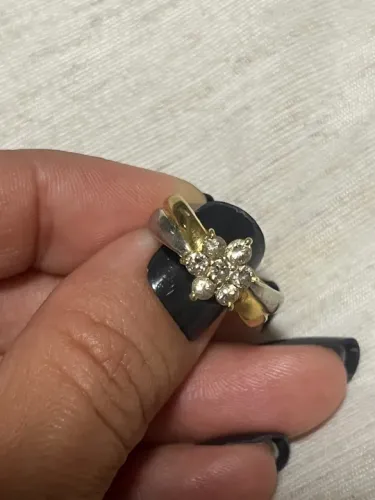 Anel de Ouro Platina e Diamantes