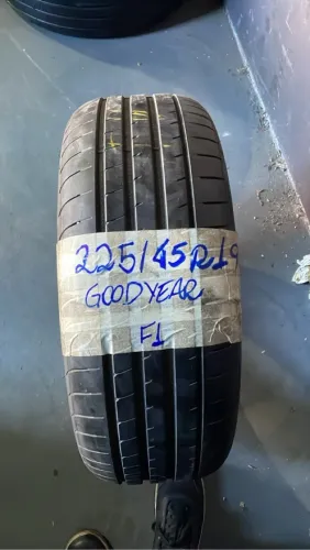 Pneu Goodyear Eagle F1 225/45 R19 Ruwflat 