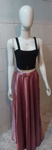 Conjunto Top e Saia - Preto e Rosa