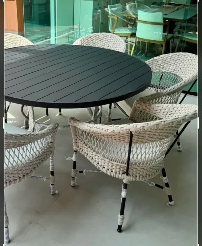 Mesa de jantar para área externa em corda nautica