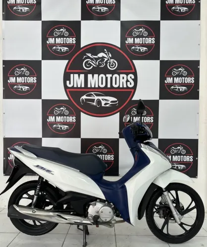 Biz 125 ano 2024 C/ 9.700 Km