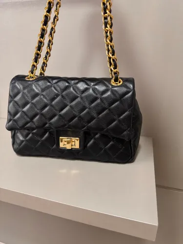 Bolsa Deseo em couro legítimo 