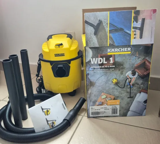 Aspirador Kärcher + brindes
