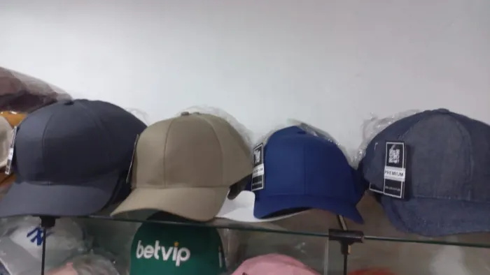 Boné de qualidade personalizado