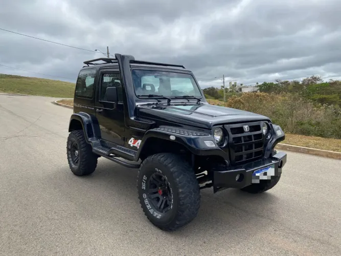 Troller T-4 4X4 3.0 TB Int. Cap. Rígida Diesel 2012
