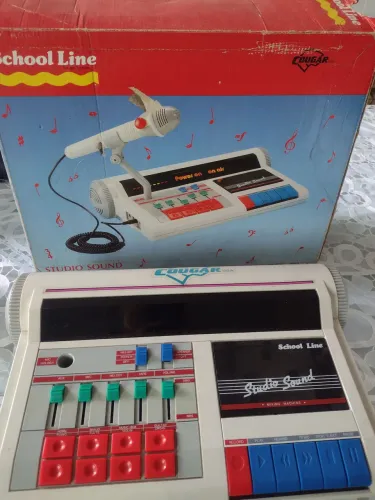 School Line Studio Sound 