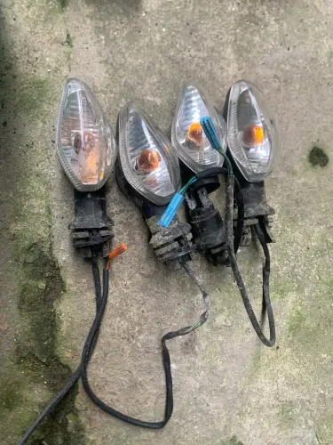 Setas para Moto 160 original - Lentes Cristalinas e Eficiência Garantida!