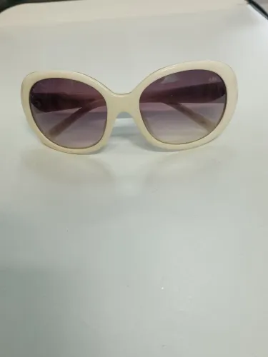 Óculos de Sol Feminino Clássico