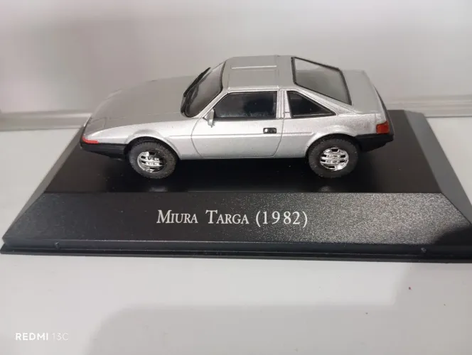 Raridade: Miniatura Miura Targa (1982) - escala 1/43