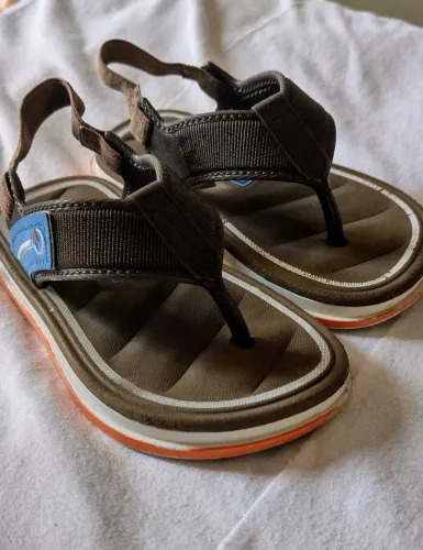 Chinelos infantis Cartago