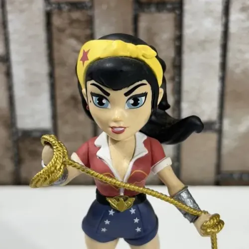 Funko Rock Candy Bombshells - Wonder Woman Mulher Maravilha