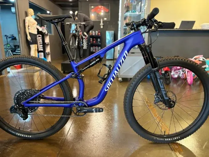 Bicicleta Specialized Epic 8 Comp