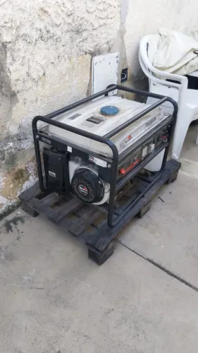 Gerador de Energia Gasolina 5 Kva TG6000CXH Bivolt Toyama