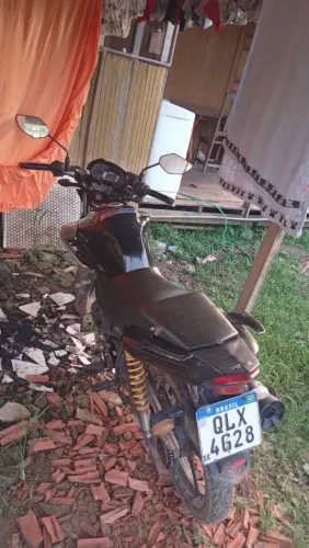 Troca-se por carro, moto só pegar e andar