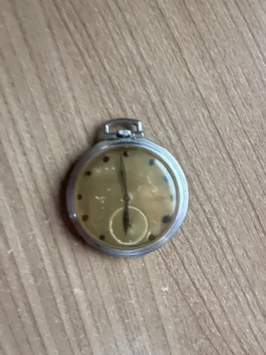 Relógio de bolso antigo