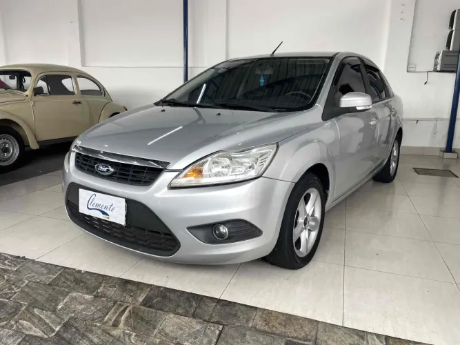 Ford Focus Sedan 2.0 16v/2.0 16V Flex 4P Aut. 2011