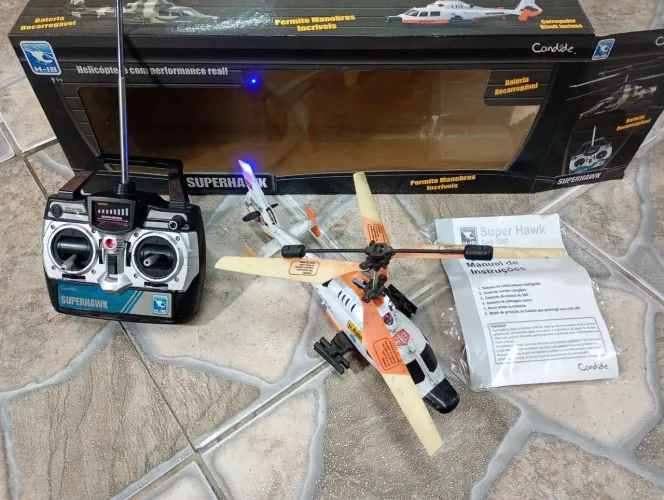 Helicóptero brinquedo antigo coleção raro Candide superwawk 