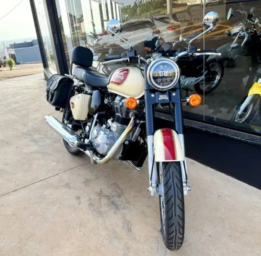 Royal Enfield Classic 500, Ano 2018