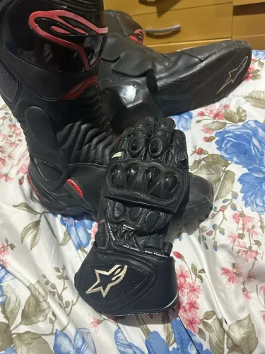 Macacão x11 bota e luva alpinstar