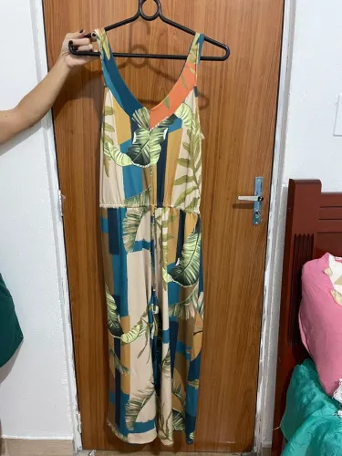 Macacão estampado floral