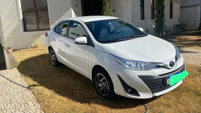 Toyota Yaris XL Live Sedan 1.5 Flex 16V 4P AUT 2021