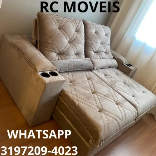 Sofá Cuiabá Retrátil e Reclinável com Porta-Copos - Luxo e Conforto
