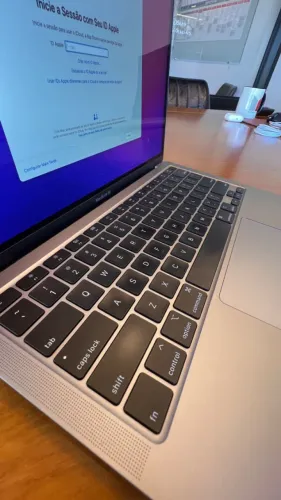 MacBook Air M1 8gb ssd 256