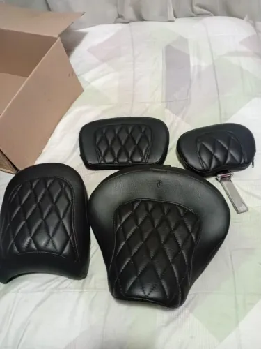 Classic 350 cinza 2024