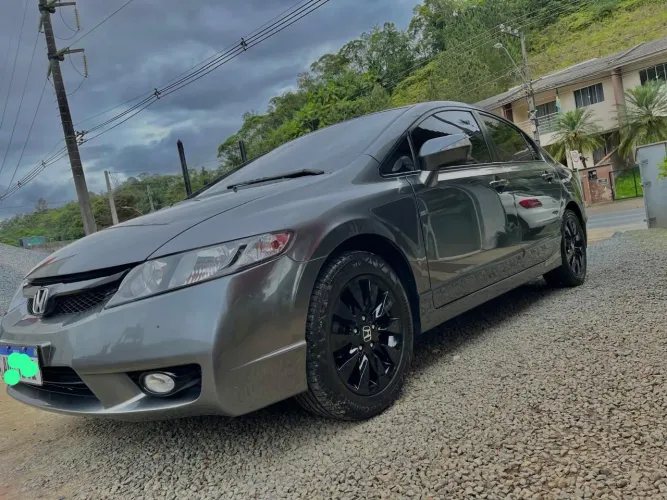 Honda Civic Sed. Lxl/ LXL SE 1.8 Flex 16V Aut. 2011