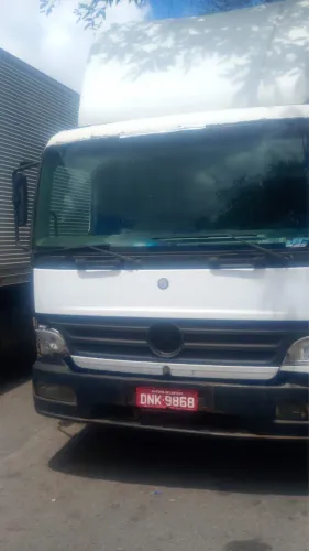 Atego 1418 Baú longo 