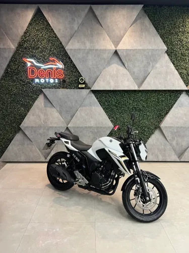 Vendo ou Troco FAZER 250 2024/2025