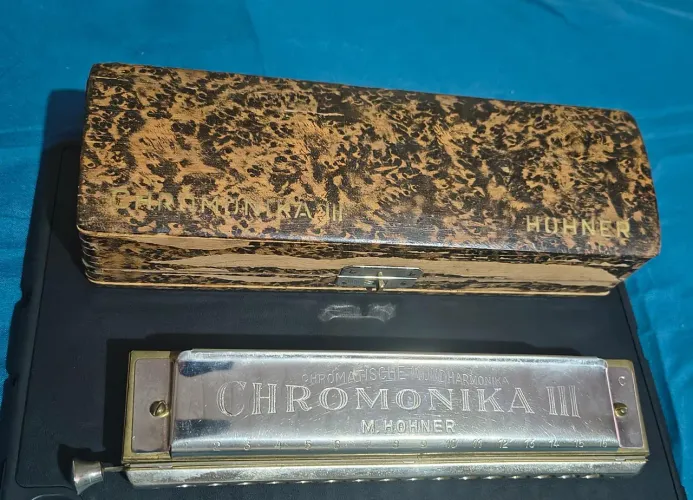 Gaita Hohner Chromonika III