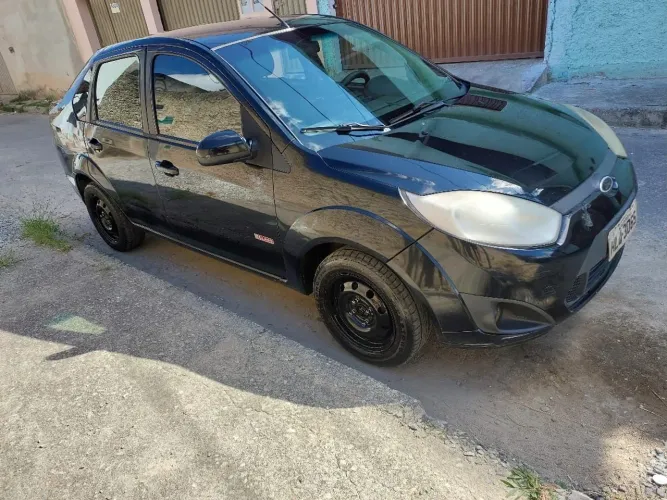 Ford Fiesta Sed. 1.6 8V Flex 4P 2011